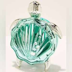 Bath & BodyWorks Turtle Car Fragrance Holder with Refill NWT